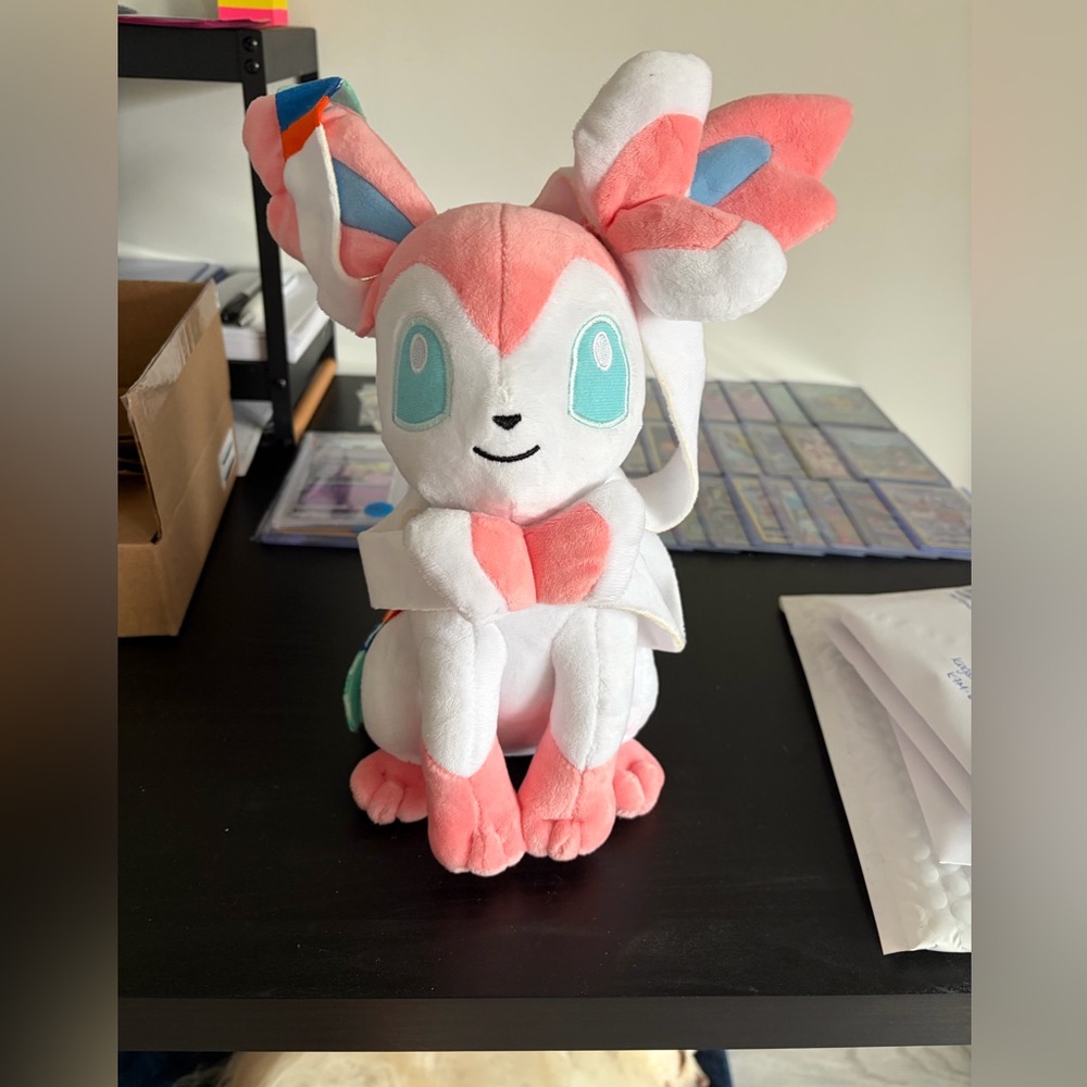 Pokémon Sylveon plush toy